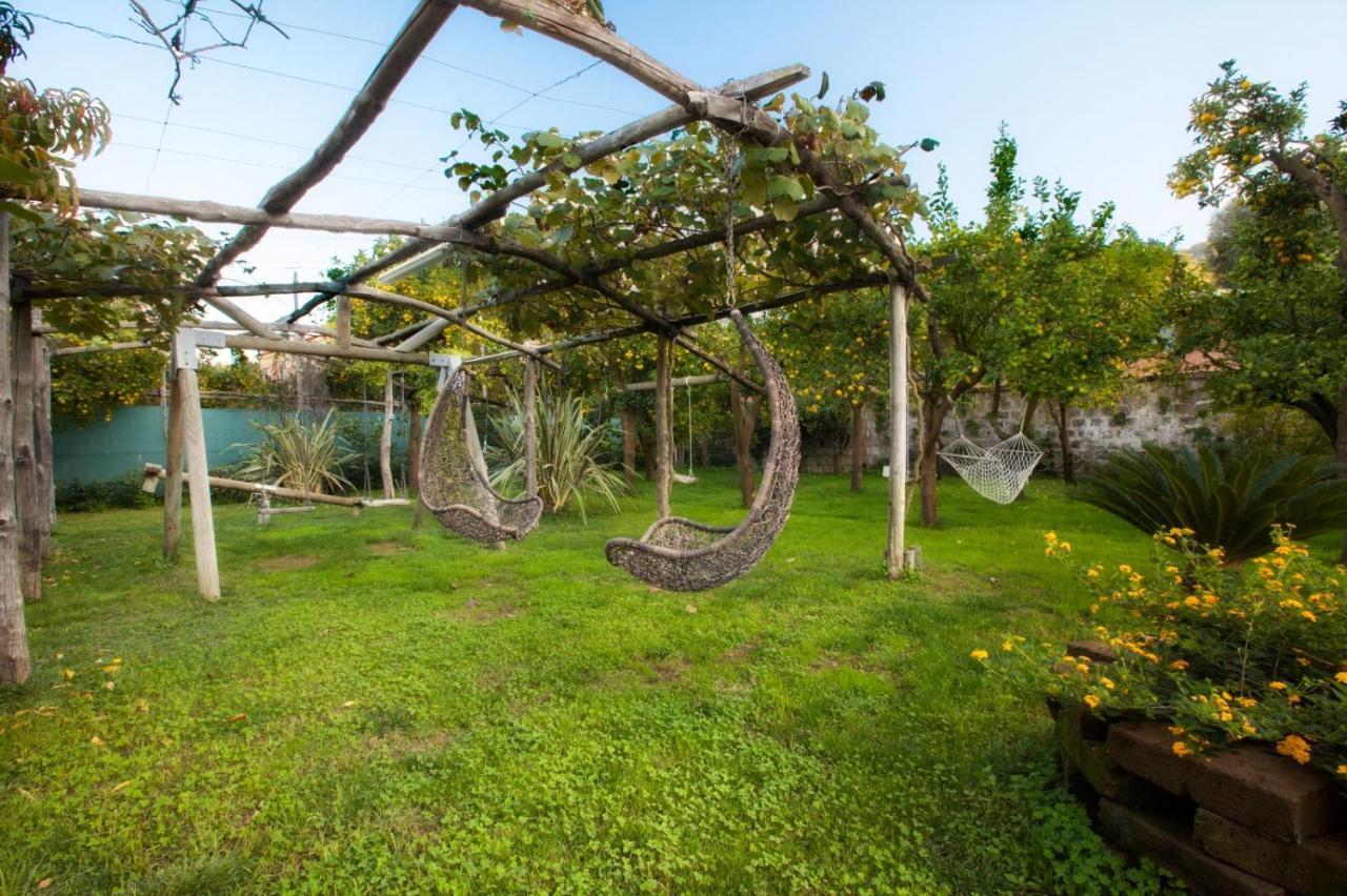 Casa Sorrento, Immerso Nel Verde A Pochi Passi Dal Centro Εξωτερικό φωτογραφία