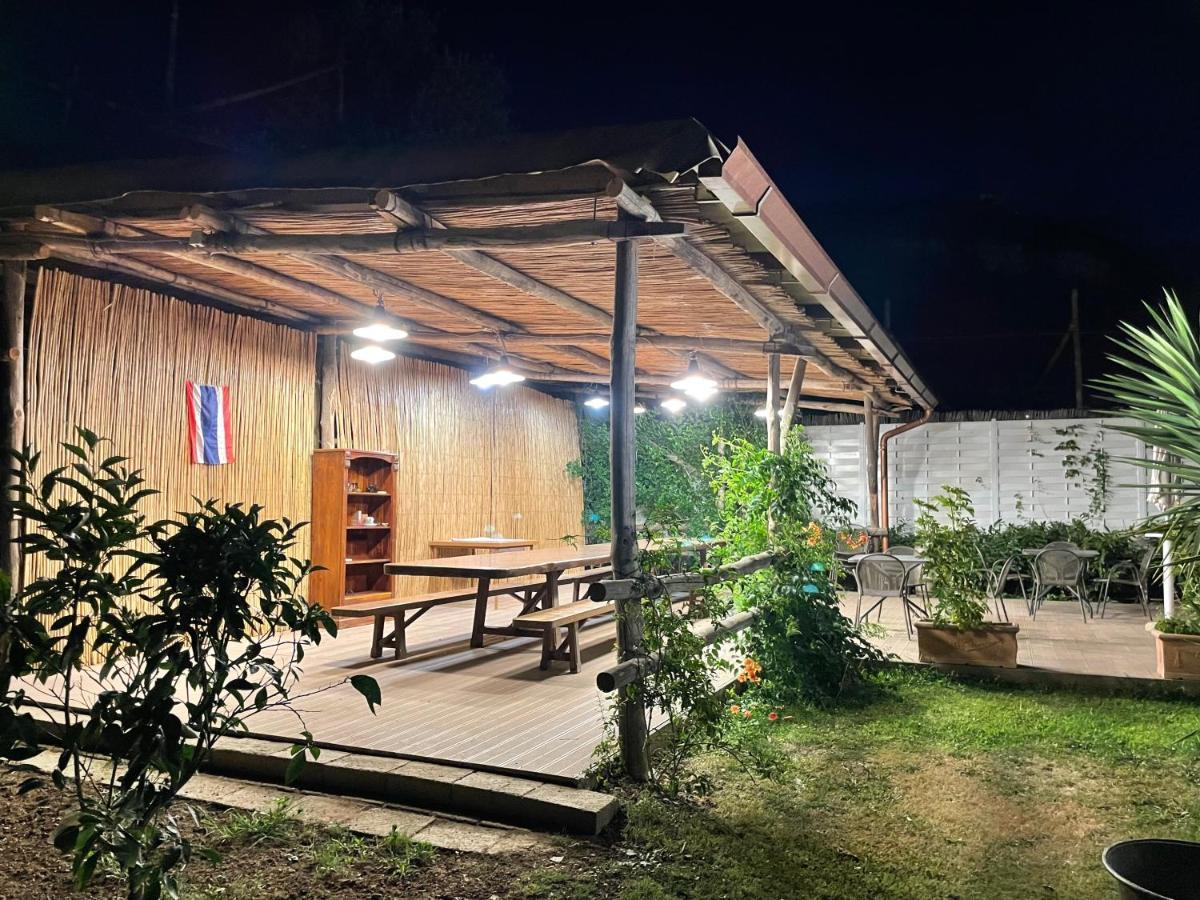 Casa Sorrento, Immerso Nel Verde A Pochi Passi Dal Centro Εξωτερικό φωτογραφία