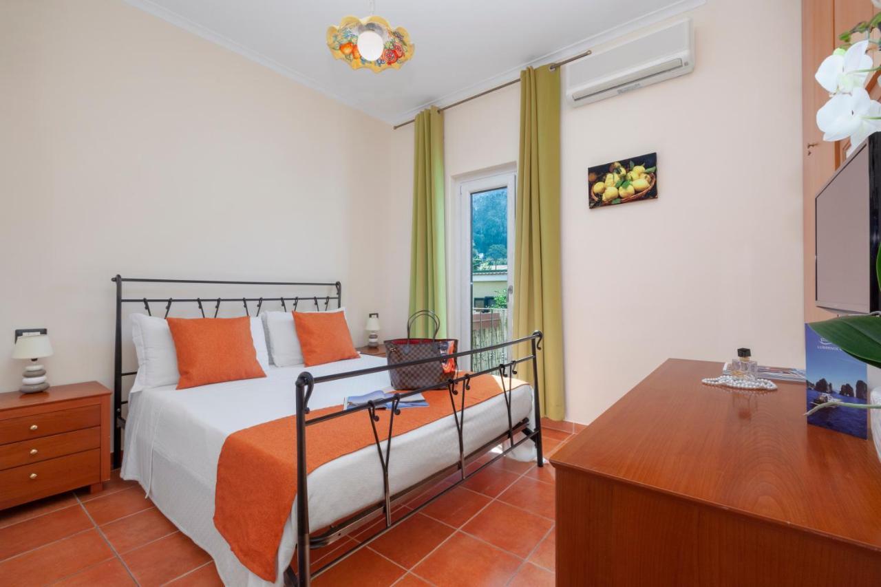 Casa Sorrento, Immerso Nel Verde A Pochi Passi Dal Centro Εξωτερικό φωτογραφία